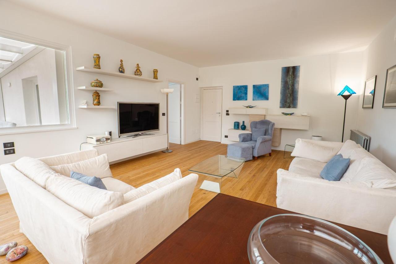 'A Nassa Luxury Suite 포르티첼로 외부 사진